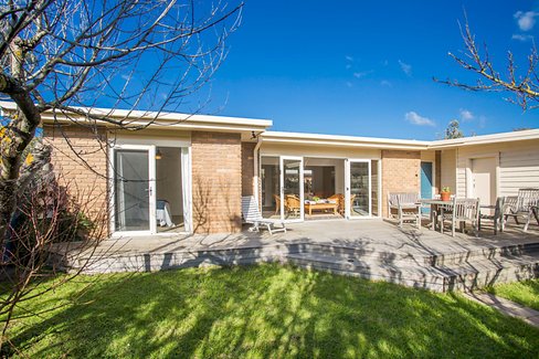 12 Sinclair Street Blairgowrie 3942