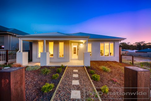 12 Slattery Road, NORTH ROTHBURY NSW 2335