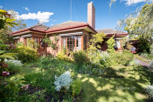 12 St Aidans Drive Lake Wendouree 3350