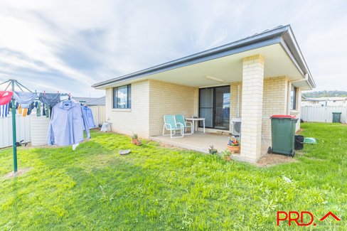 12 Tulipwood Crescent, TAMWORTH NSW 2340