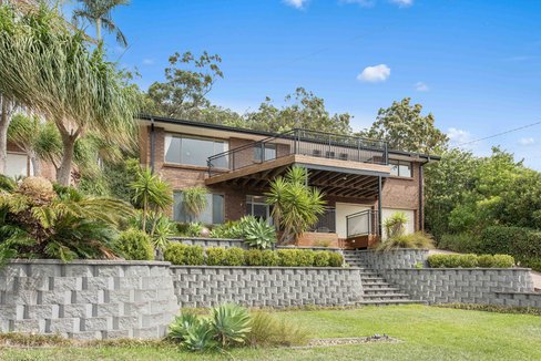 12 Ullora Road, NELSON BAY NSW 2315