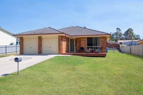 12 Yates Street, BRANXTON NSW 2335
