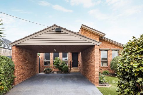 1 20 Crosbie Road Murrumbeena 3163