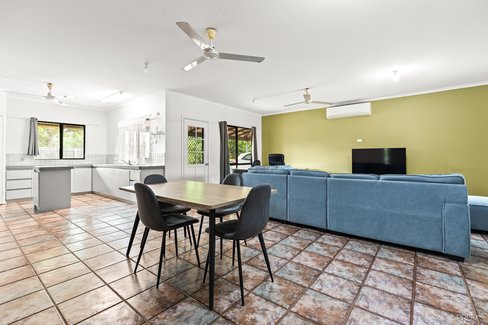 120 Reid Road, CABLE BEACH