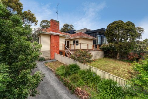 1 20 Sylvan Street Montmorency 3094