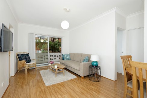 1/21-23 Martin Place, MORTDALE NSW 2223