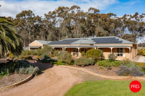 121 Allies Road, MYERS FLAT VIC 3556