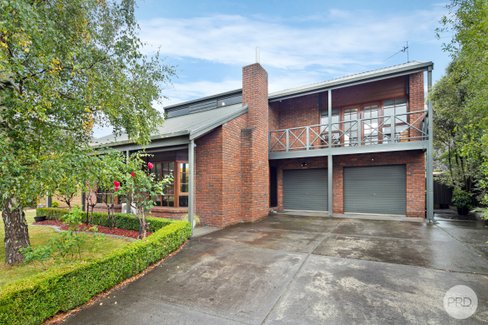 121 Mansfield Avenue, MOUNT CLEAR VIC 3350