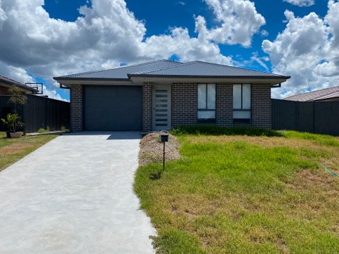 1/21 Reginald Drive, TAMWORTH NSW 2340