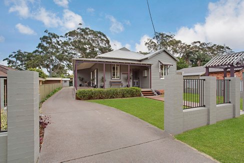 121 Tomaree Road, SHOAL BAY NSW 2315