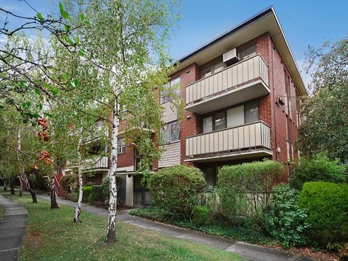 12 19 Auburn Grove Hawthorn East 3123