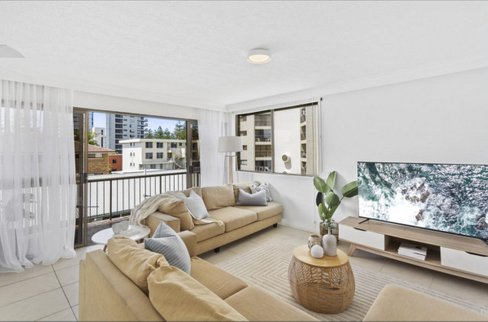 12/1927 Gold Coast Highway, Burleigh Heads QLD 4220