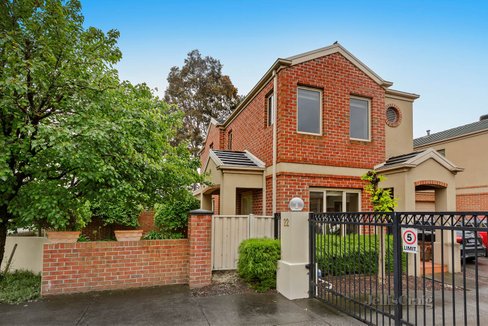 1/22 Oriel Road Ivanhoe 3079