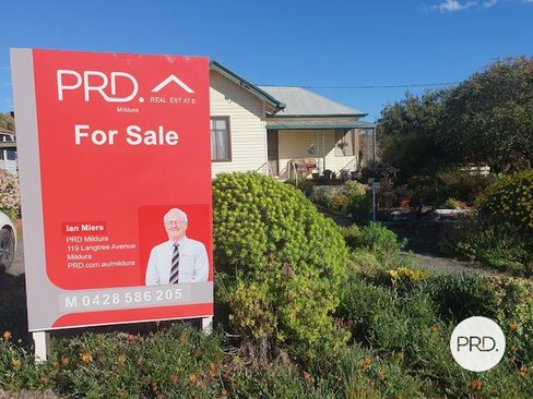 122 Rowe Street,, OUYEN VIC 3490