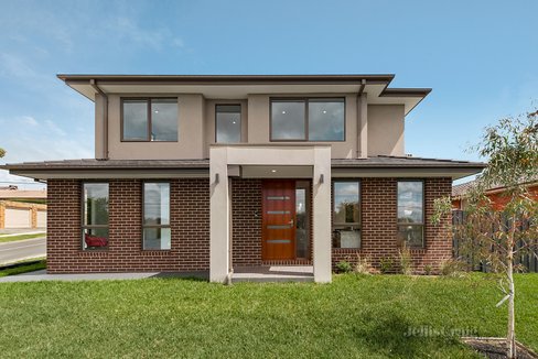 1/228 Highbury Road Mount Waverley 3149