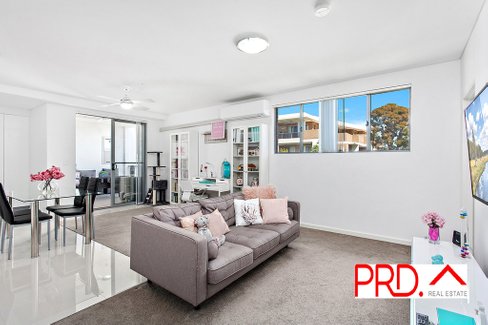 12/3-7 Gover Street, PEAKHURST NSW 2210