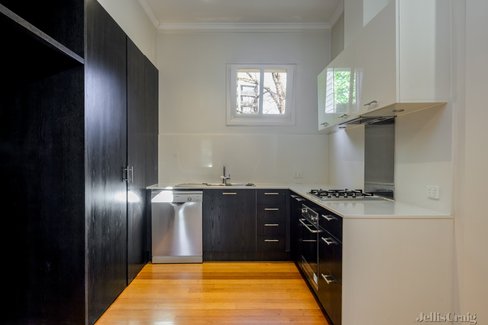 1/23 Cade Way Parkville 3052