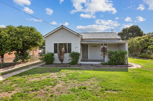 123 Fitzroy Street, TUMUT NSW 2720