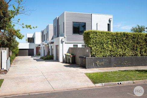 1/23 Gillies Street, ALFREDTON VIC 3350