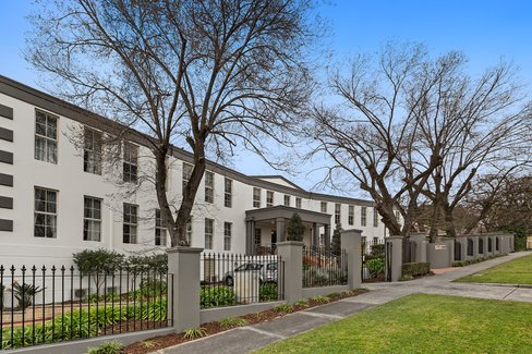 1/23 Maleela Avenue Balwyn 3103