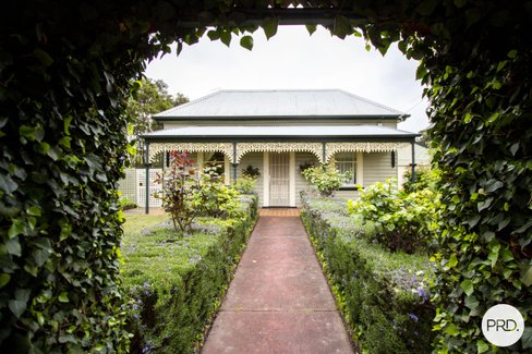 123 Scott Parade, BALLARAT EAST VIC 3350