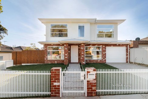 1 24 Barry Street Reservoir 3073