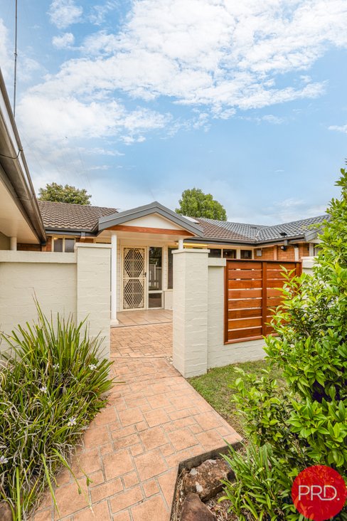 1/24 De Lisle Crescent, METFORD NSW 2323