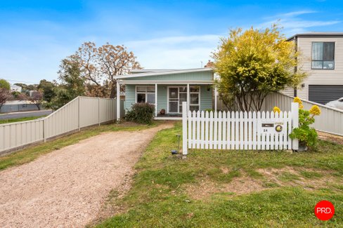 1/24 Dowding Street, CALIFORNIA GULLY VIC 3556