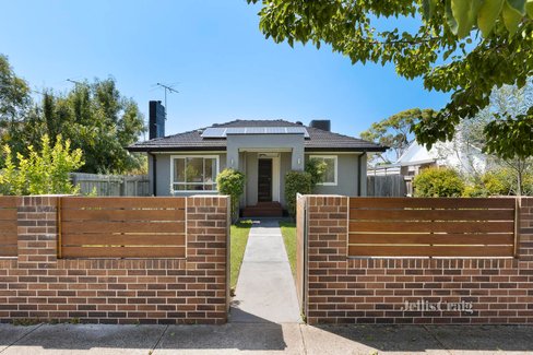 1 24 Seston Street Reservoir 3073