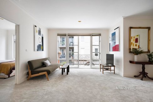 12 400 Victoria Parade East Melbourne 3002