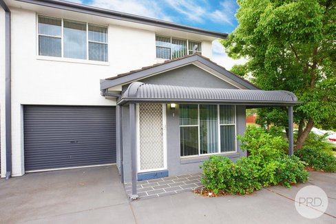 1/25 Blaxland Avenue, PENRITH NSW 2750