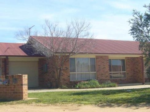 1/25 Bulolo Street, ASHMONT NSW 2650