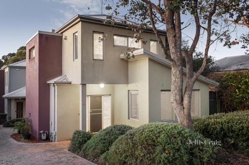 1 25 Cecil Street Eltham 3095