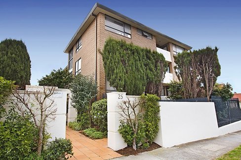 1 25 Derby Street Kew 3101