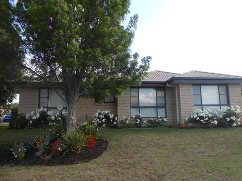 1/25 Warrah Drive, TAMWORTH NSW 2340