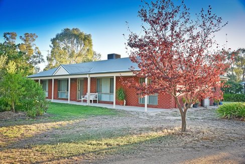 126 Luther Road, JINDERA NSW 2642