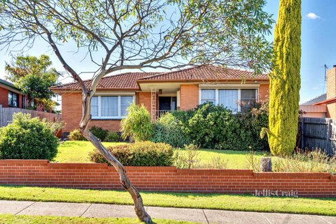 126 Outlook Drive Glenroy 3046