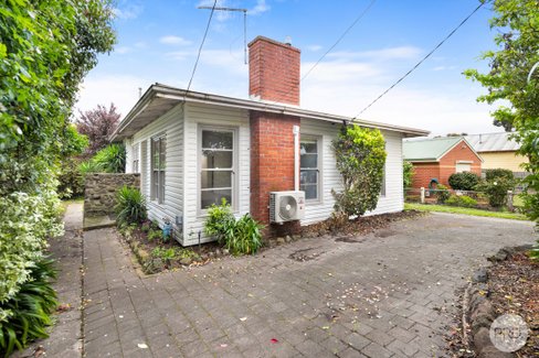 1264 Grevillea Road, WENDOUREE VIC 3355