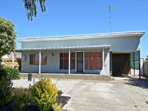 1 264 Wilsons Road St Albans Park 3219