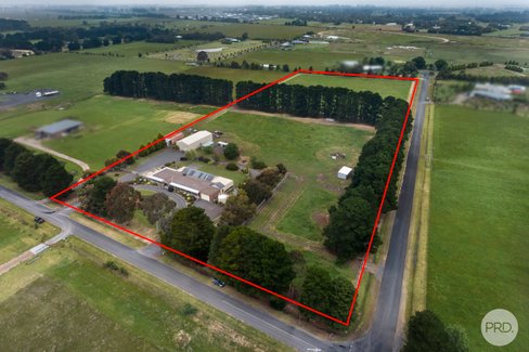 127 Hopetoun Road, MITCHELL PARK VIC 3355