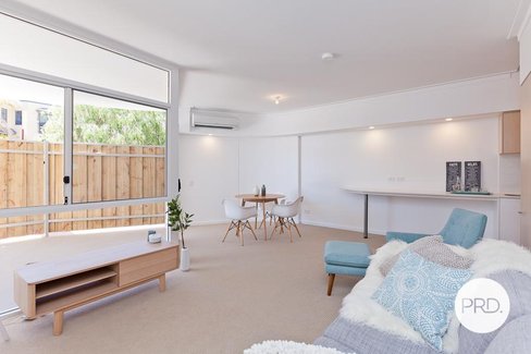 1/272 West Coast Hwy, SCARBOROUGH WA 6019