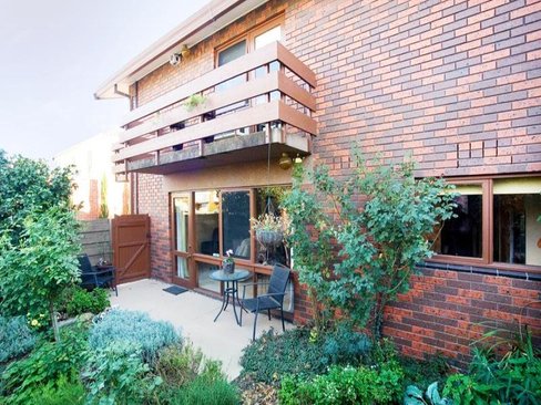 1 27a Walpole Street Kew 3101
