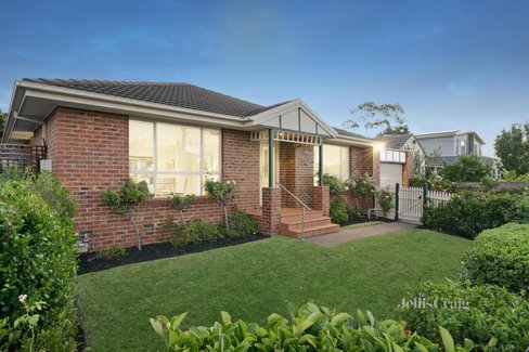 1 28 Adrian Street Bentleigh East 3165