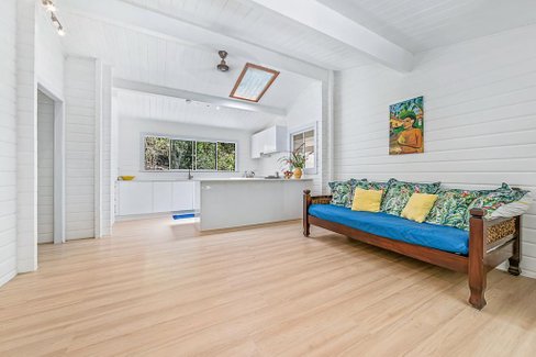 128 Orchid Road, CANNON VALLEY QLD 4800