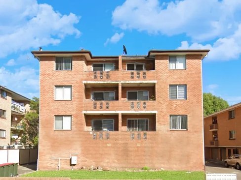 12/81 Castlereagh Street, LIVERPOOL NSW 2170