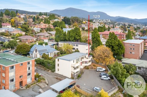 12/9 Augusta Road, NEW TOWN TAS 7008