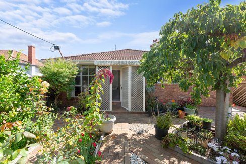 1 29 Burgess Street Bentleigh 3204