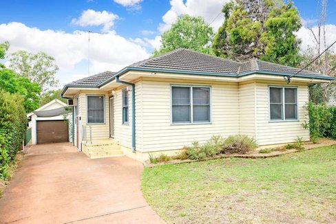 129 Derby Street, PENRITH NSW 2750
