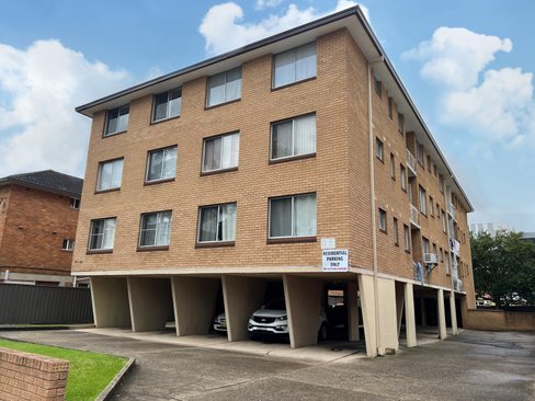 12/94-100 Bigge Street, LIVERPOOL NSW 2170