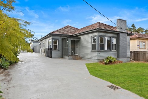 129B Prince Edward Drive, DAPTO NSW 2530